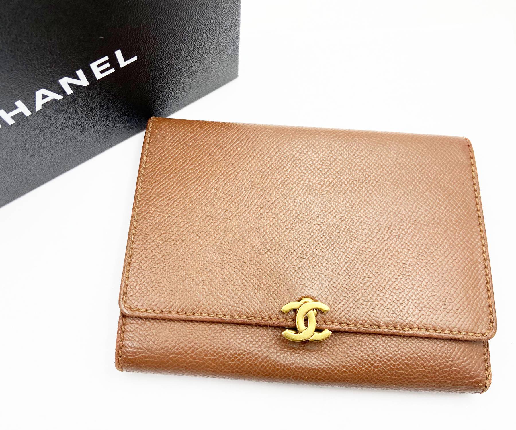 Chanel Vintage Brown Caviar Tri-Fold Wallet