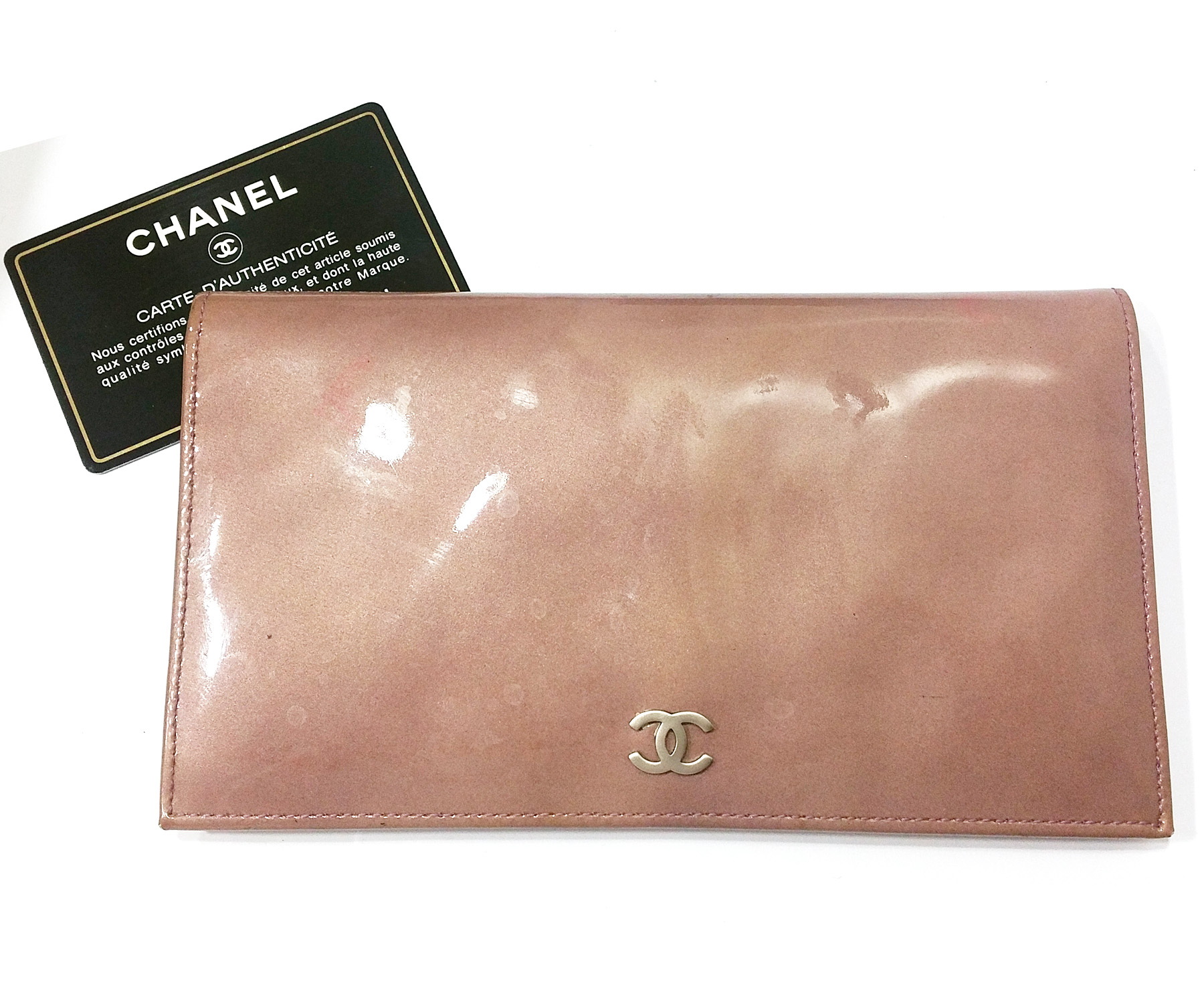Chanel Pink Patent Bi-Fold Wallet - LAR Vintage