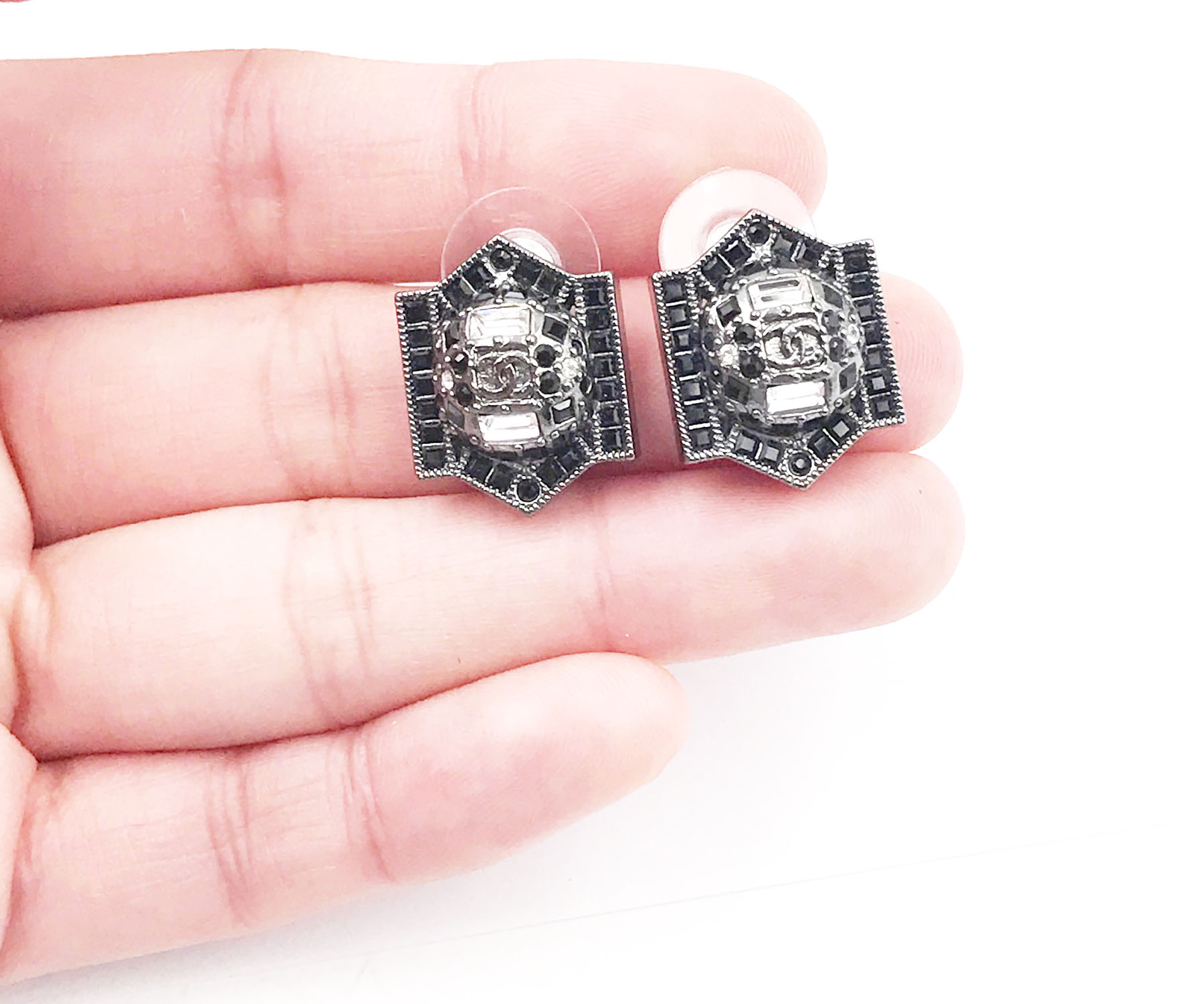 Chanel Brand New Ruthenium Patch Black Clear Crystal Earrings - Image 4