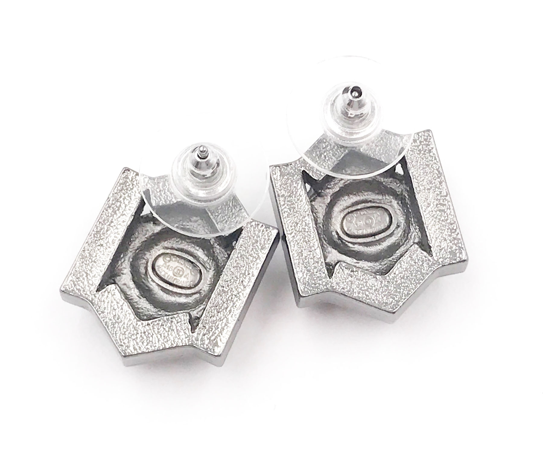 Chanel Brand New Ruthenium Patch Black Clear Crystal Earrings - Image 5
