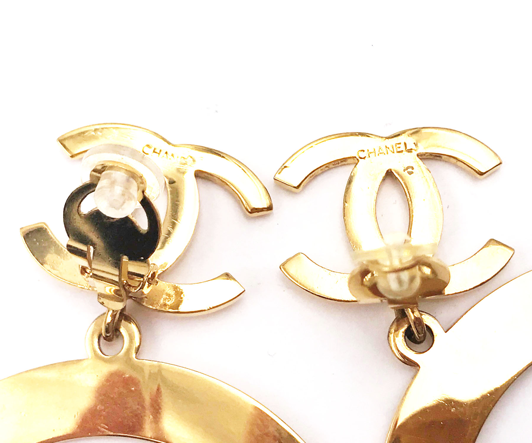 Chanel Rare Vintage Gold Plated CC Large Hoop Clip on Earrings as seen on GiGi Hadid - Image 4