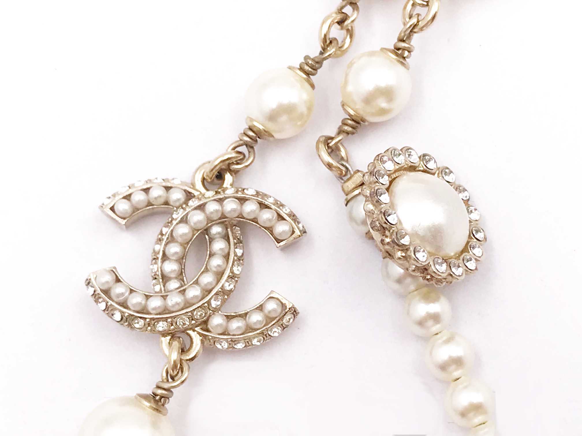 chanel necklace with pearl drop pendant