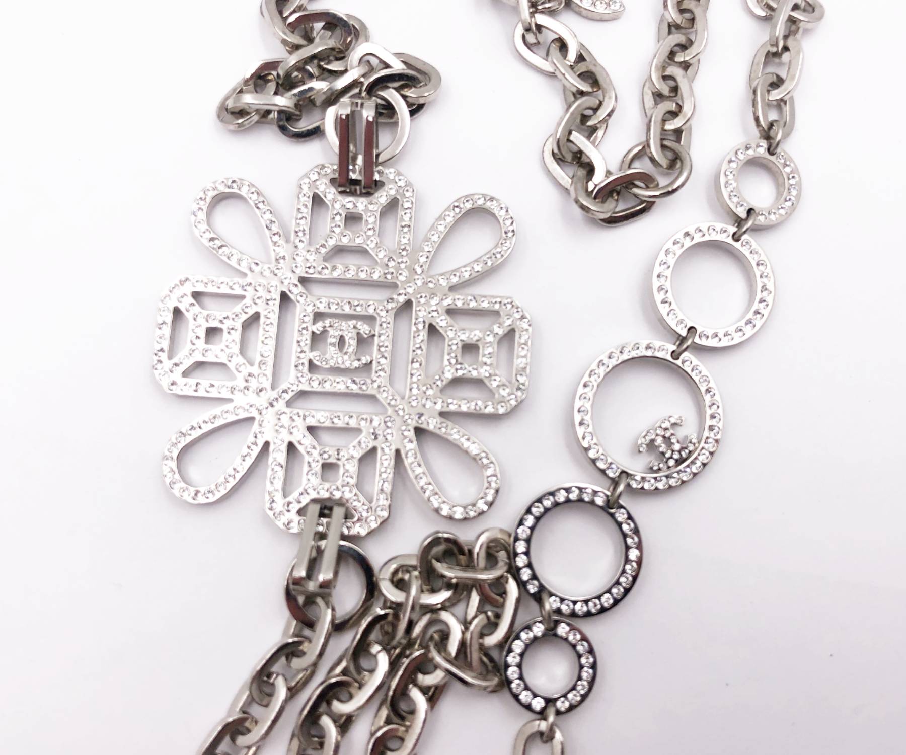 Chanel Silver CC Pendant Ring Crystal Necklace - Image 3