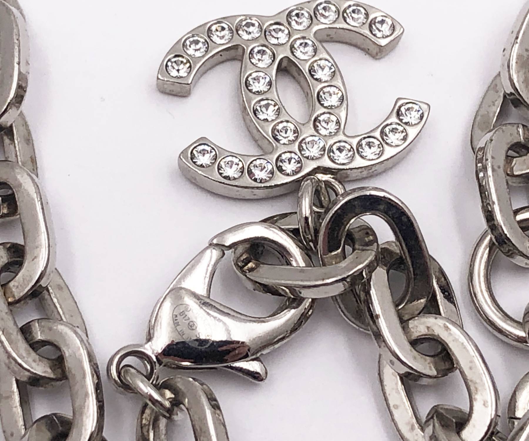 Chanel Silver CC Pendant Ring Crystal Necklace - Image 4