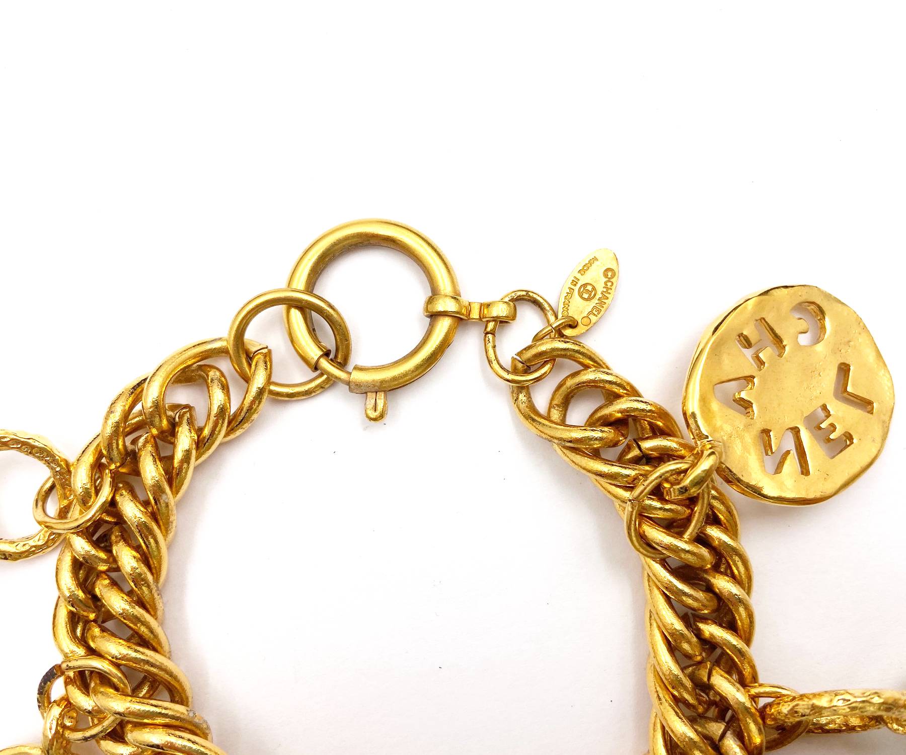Chanel Vintage 24K Gold Plated Dog Tag CC Motif Charm Chain Bracelet - Image 5