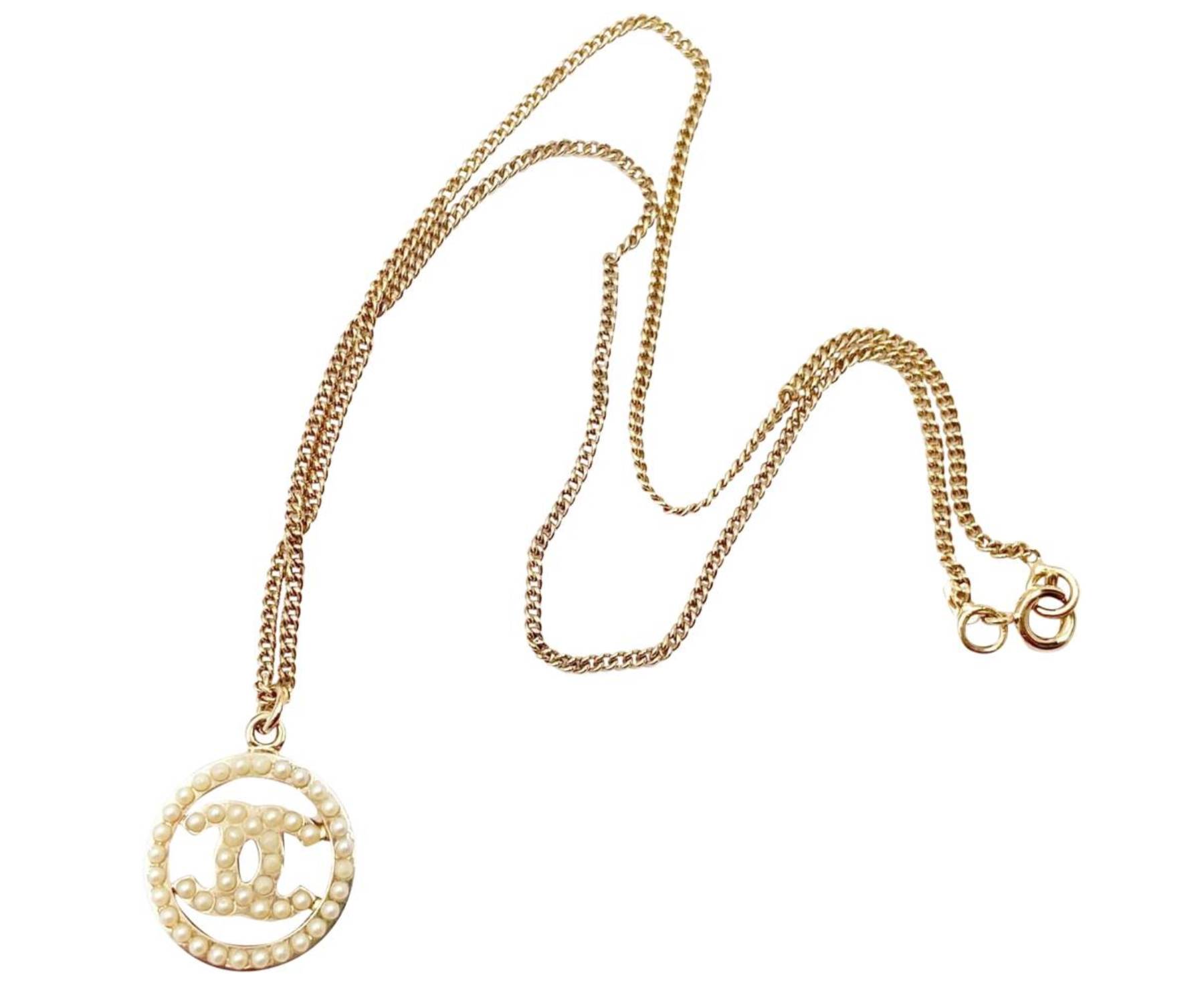 Chanel Vintage Gold Plated CC Pearl Round Pendant Necklace - LAR Vintage
