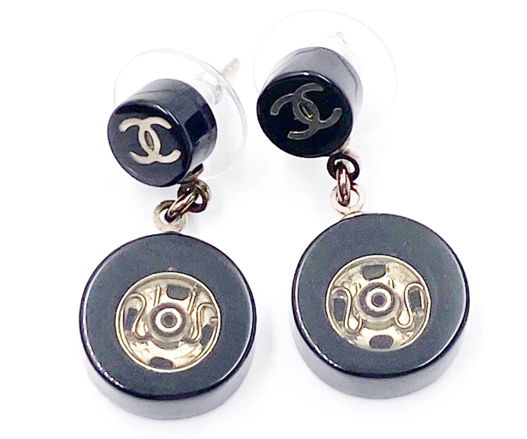 Chanel Silver CC Snap Black Resin Piercing Earrings - Image 2