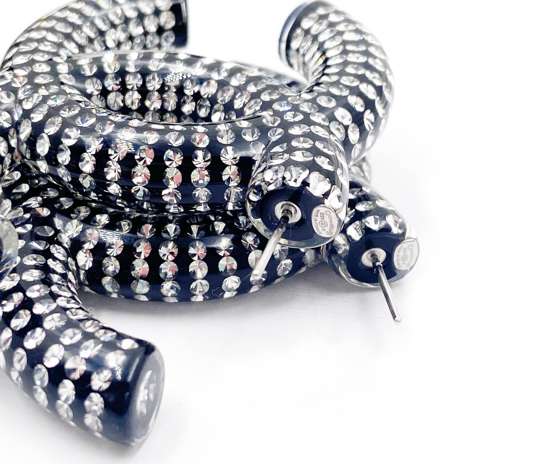 Chanel Brand New Black CC Resin Crystal XL Piercing Earrings - Image 3