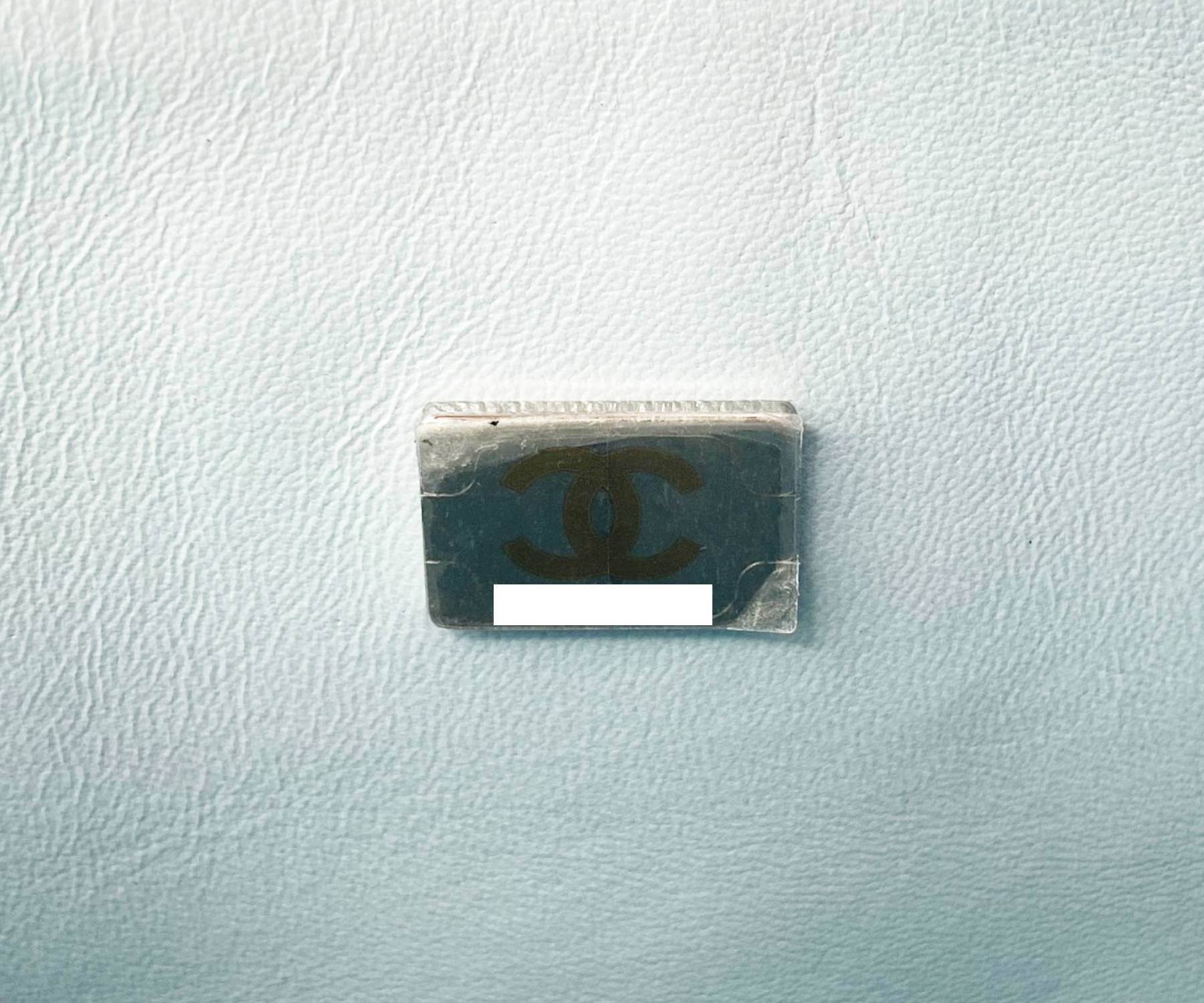 Chanel Brand New Classic Rare 10 Medium Lavender Blue Ombre Degrade Bag - Image 5