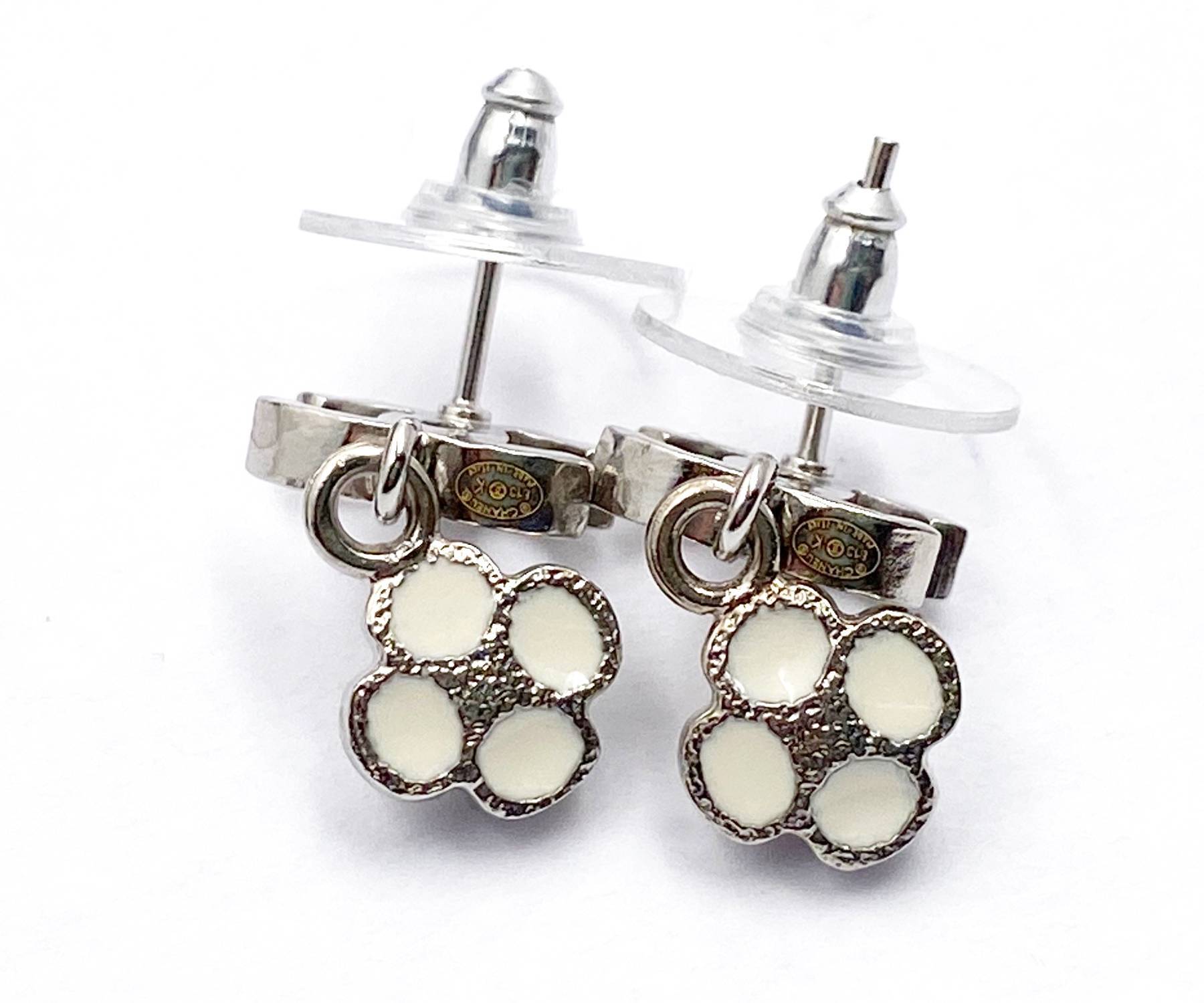 Chanel Silver CC White Flower Dangle Piercing Earrings - Image 3