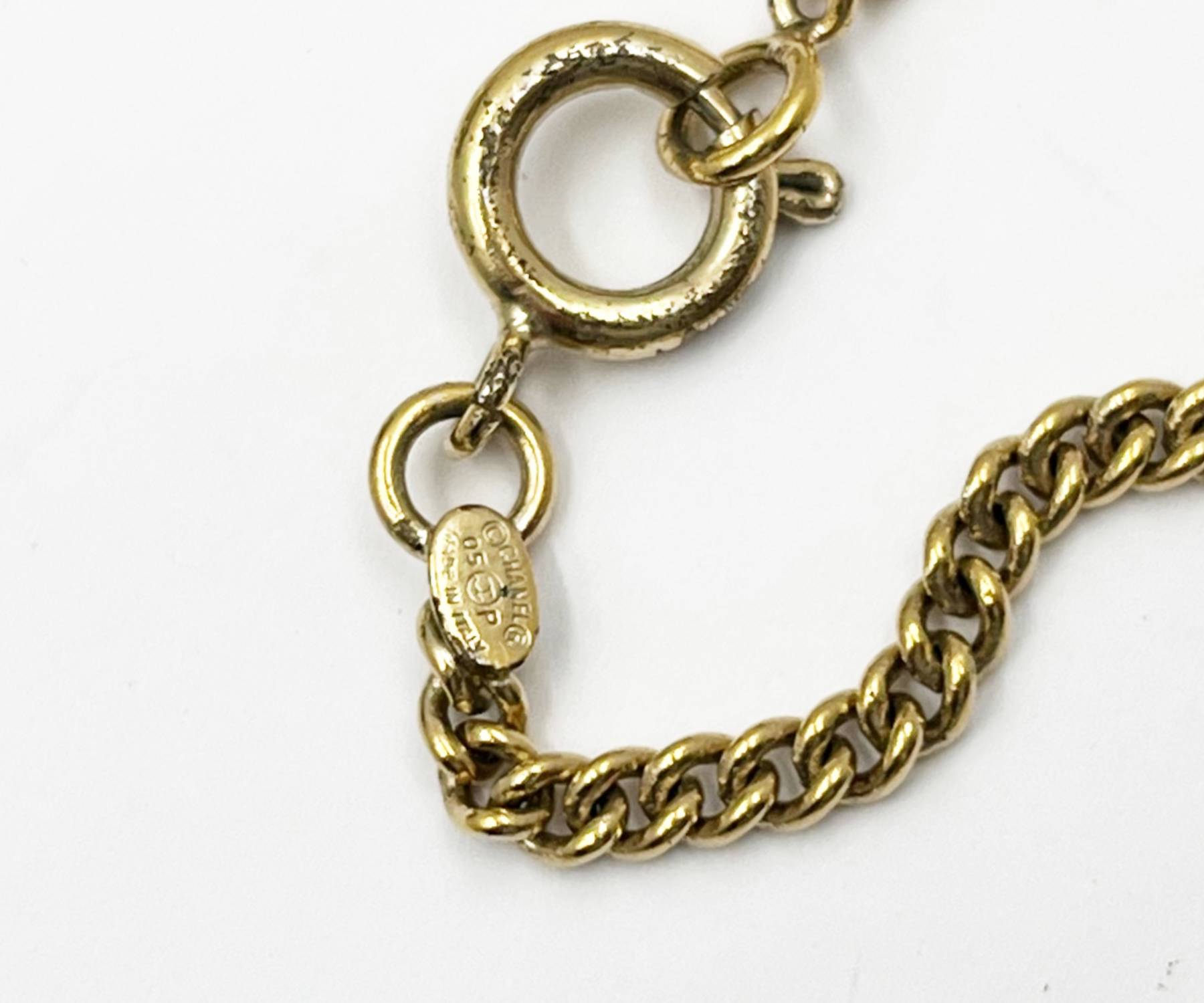 Chanel Rare Vintage Gold Plated CC Large Red Lipstick Pendant Necklace - Image 5