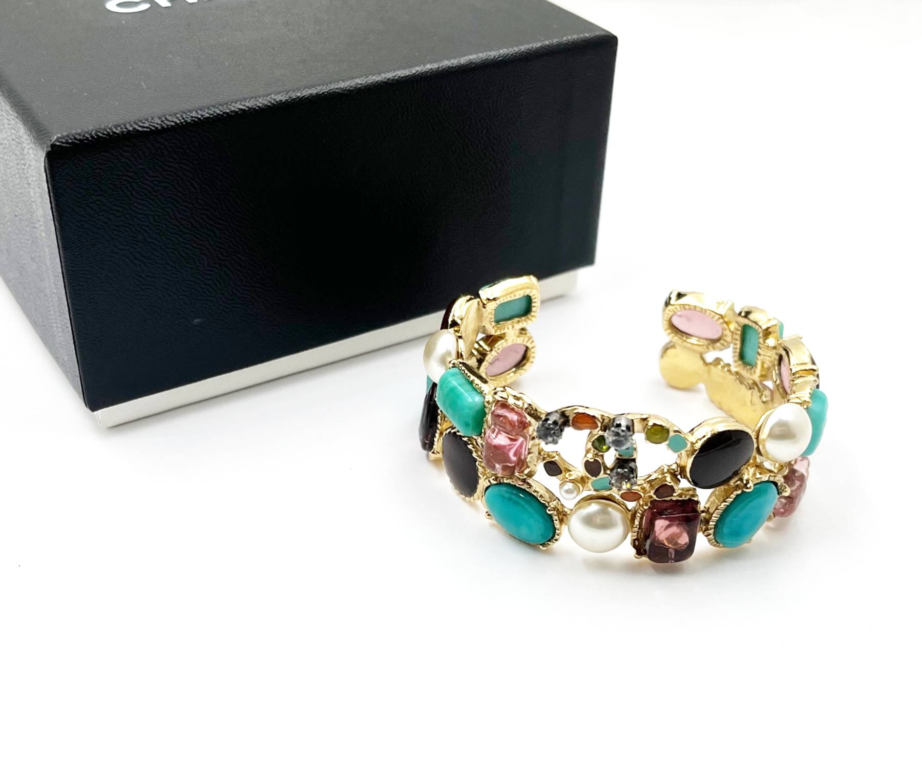 Chanel Gold CC Gemstone Cuff Bangle Bracelet - Image 2