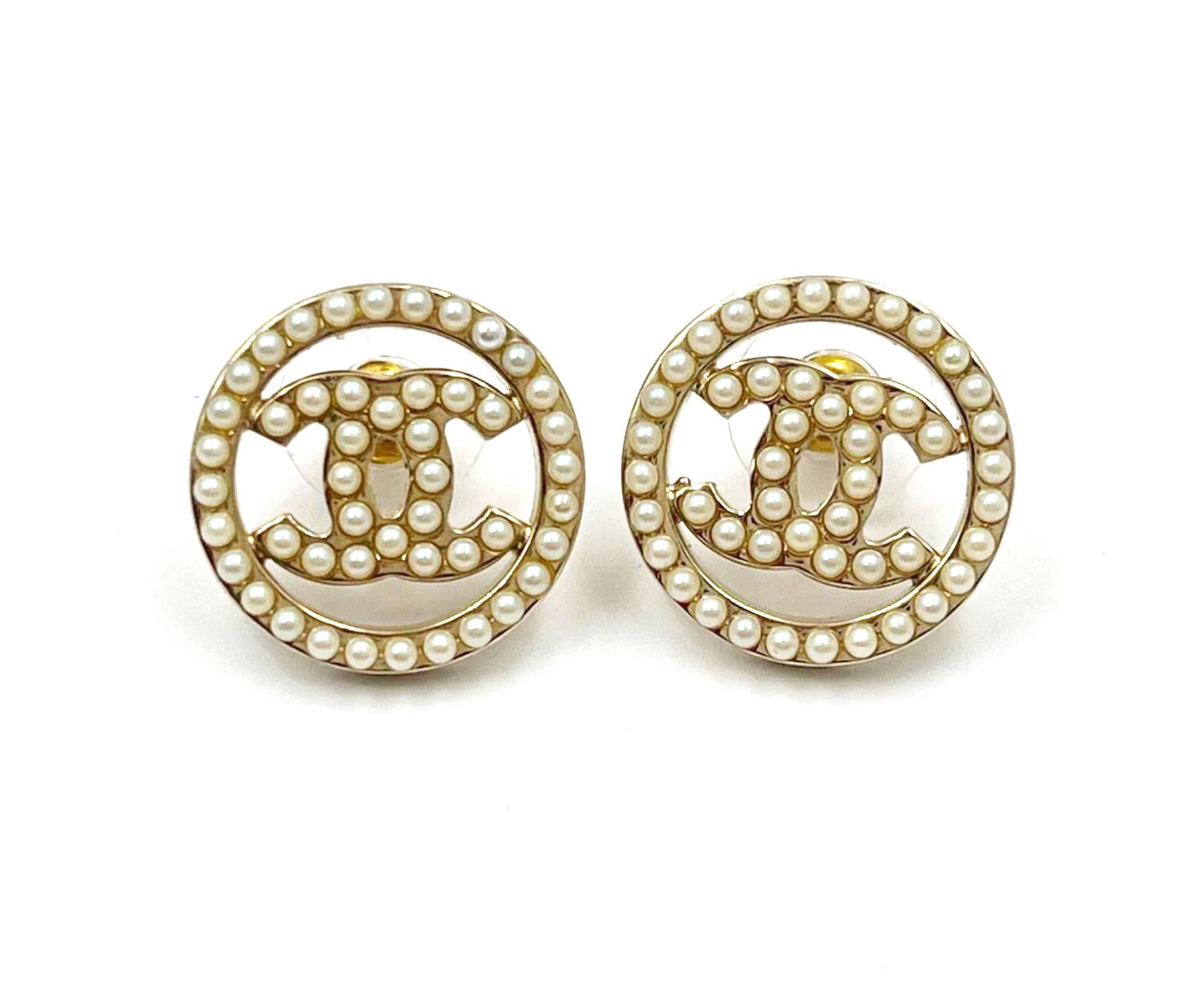 Chanel Gold CC Mini Pearl Round Piercing Earrings