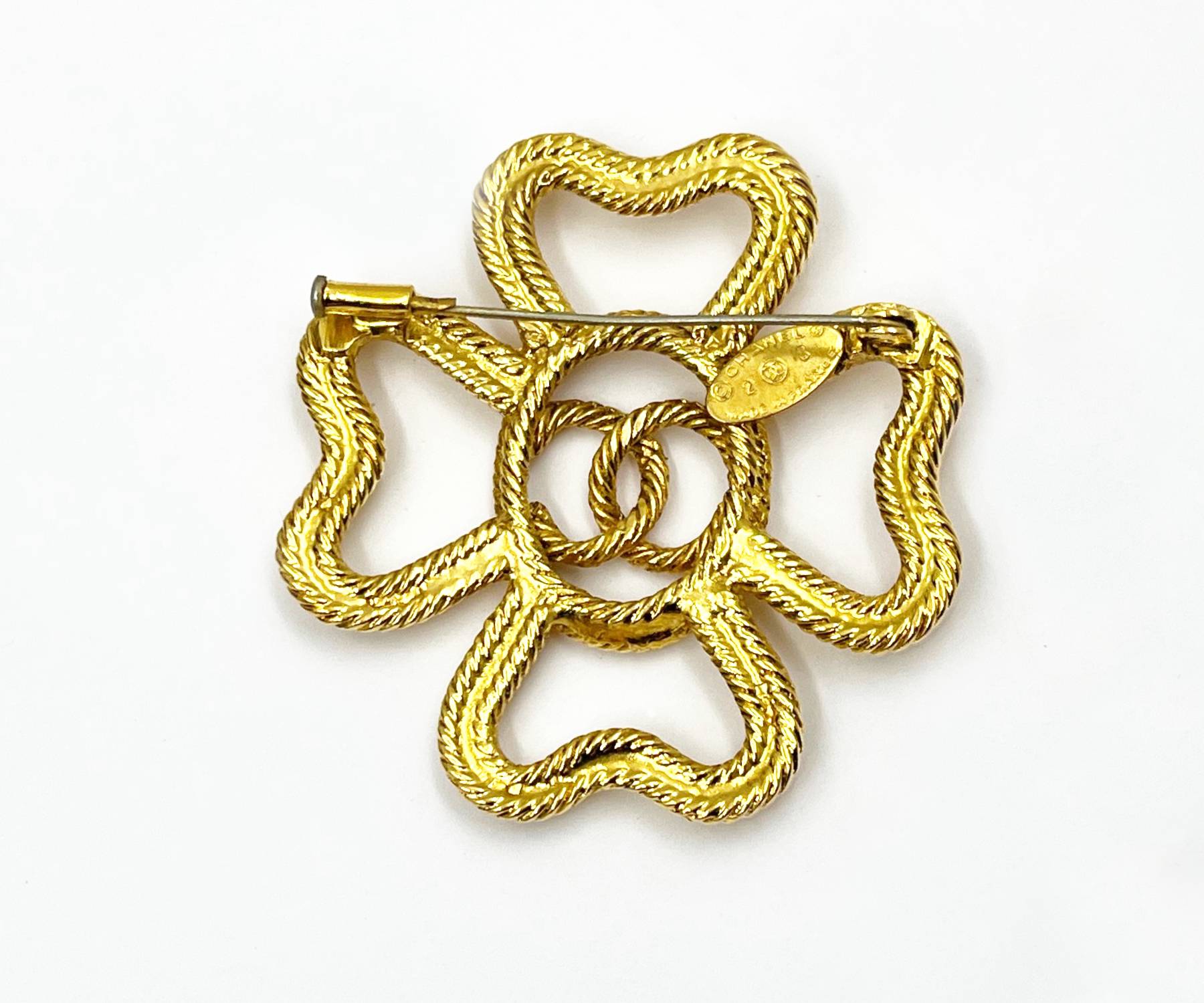 Chanel Vintage Gold Plated Rope Cross CC Brooch - Image 3