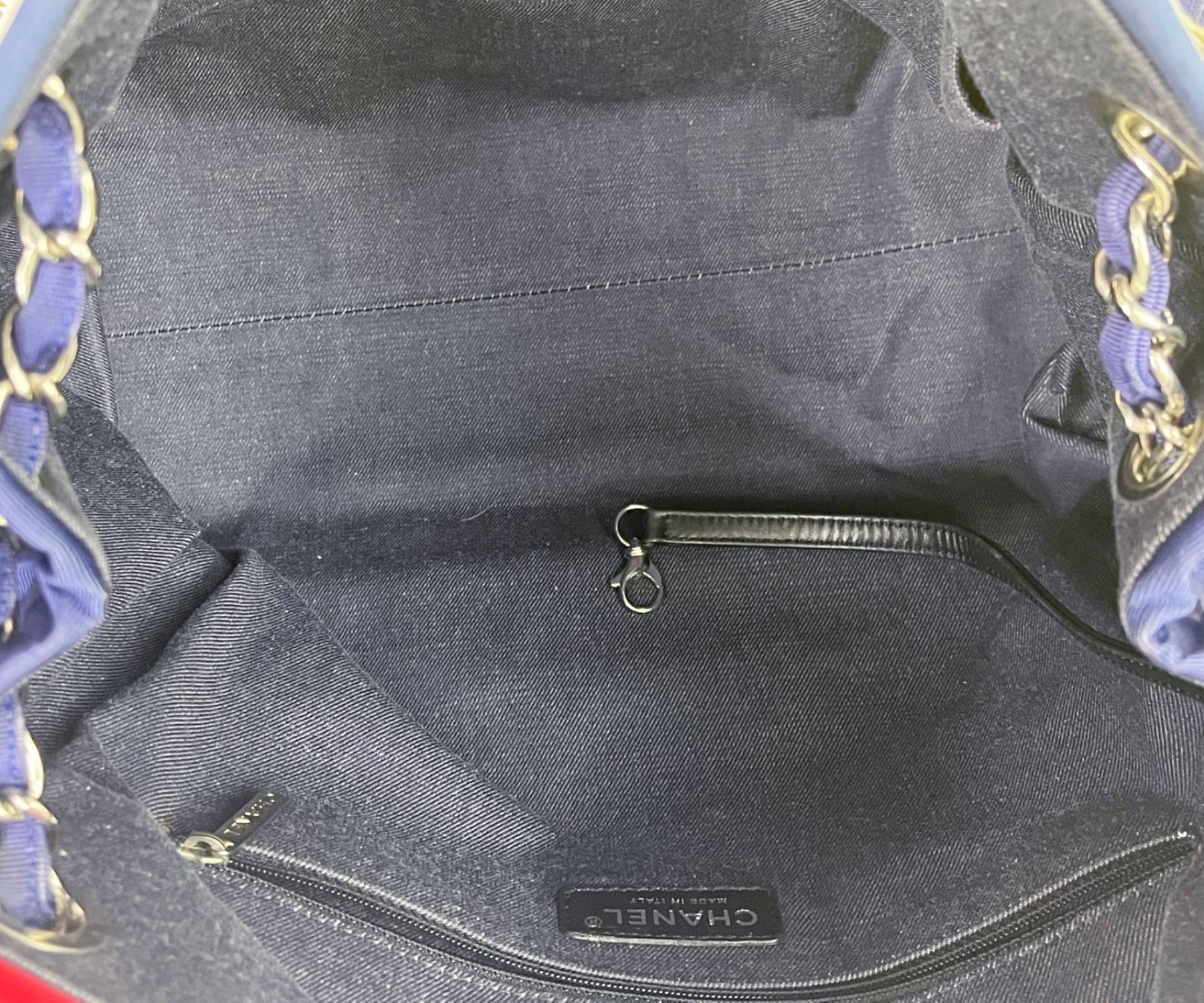 Chanel Rare Blue Red CC Handle Stripe 3 way Bag - Image 4