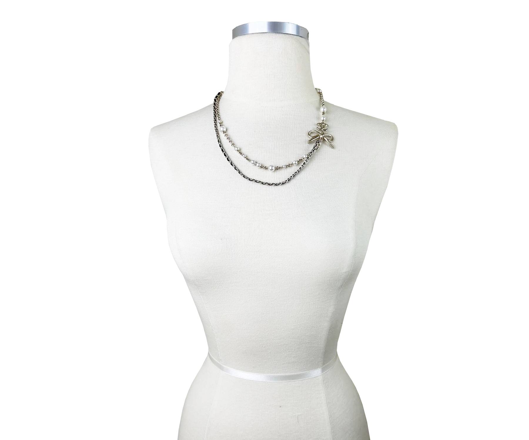 Gd Cc Ribbon Leather Pearl Chain Sh Nk