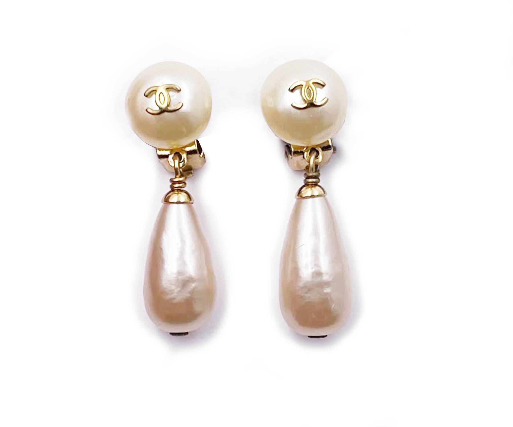 Chanel Vintage Gold Plated CC Faux Pearl Dangle Clip on Earrings - LAR  Vintage