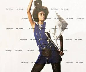 Lar Vintage Square Clutch Stamped