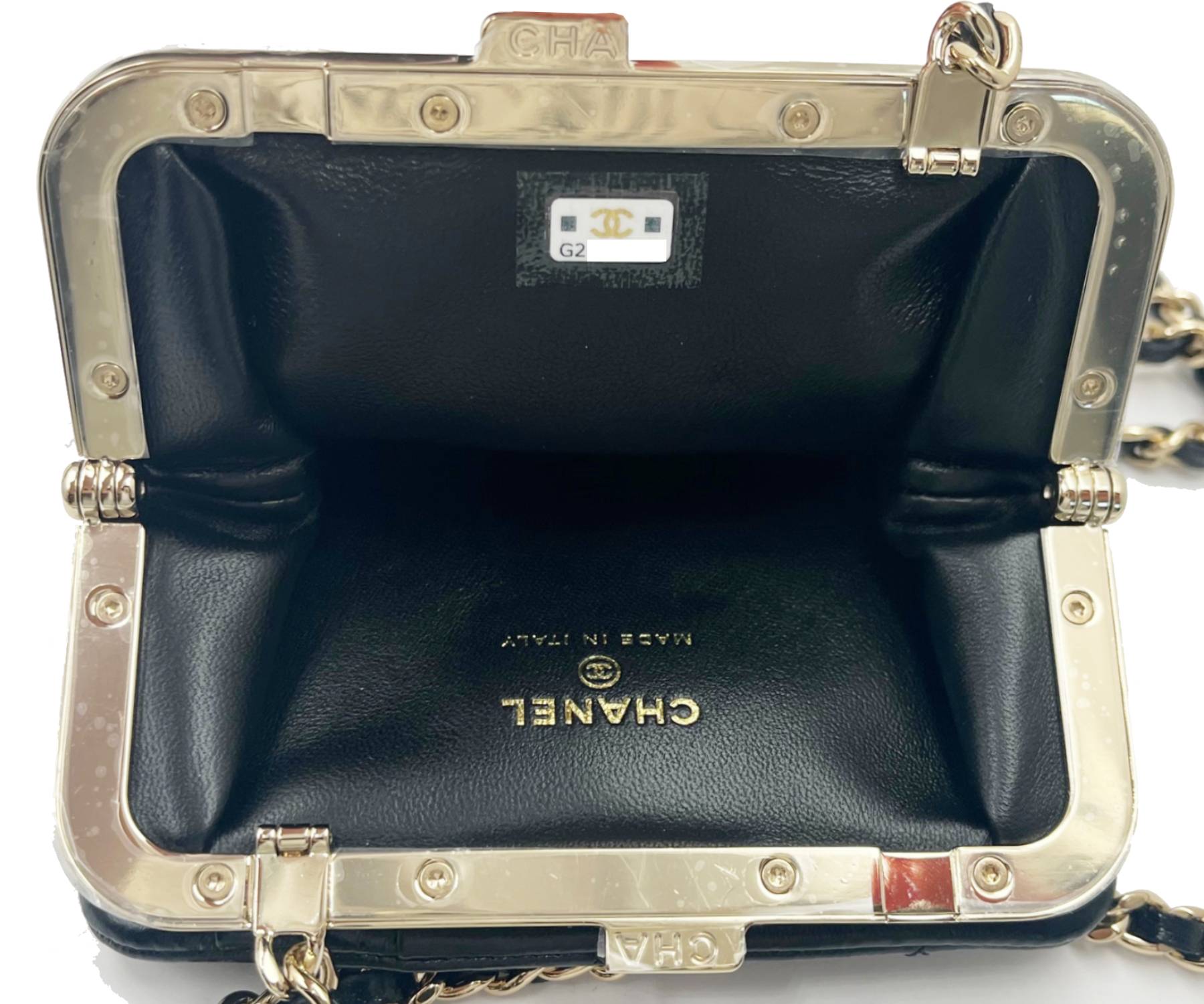 Chanel Brand New Black Crinkled Leather Coin Purse Crossbody Bag - Image 4