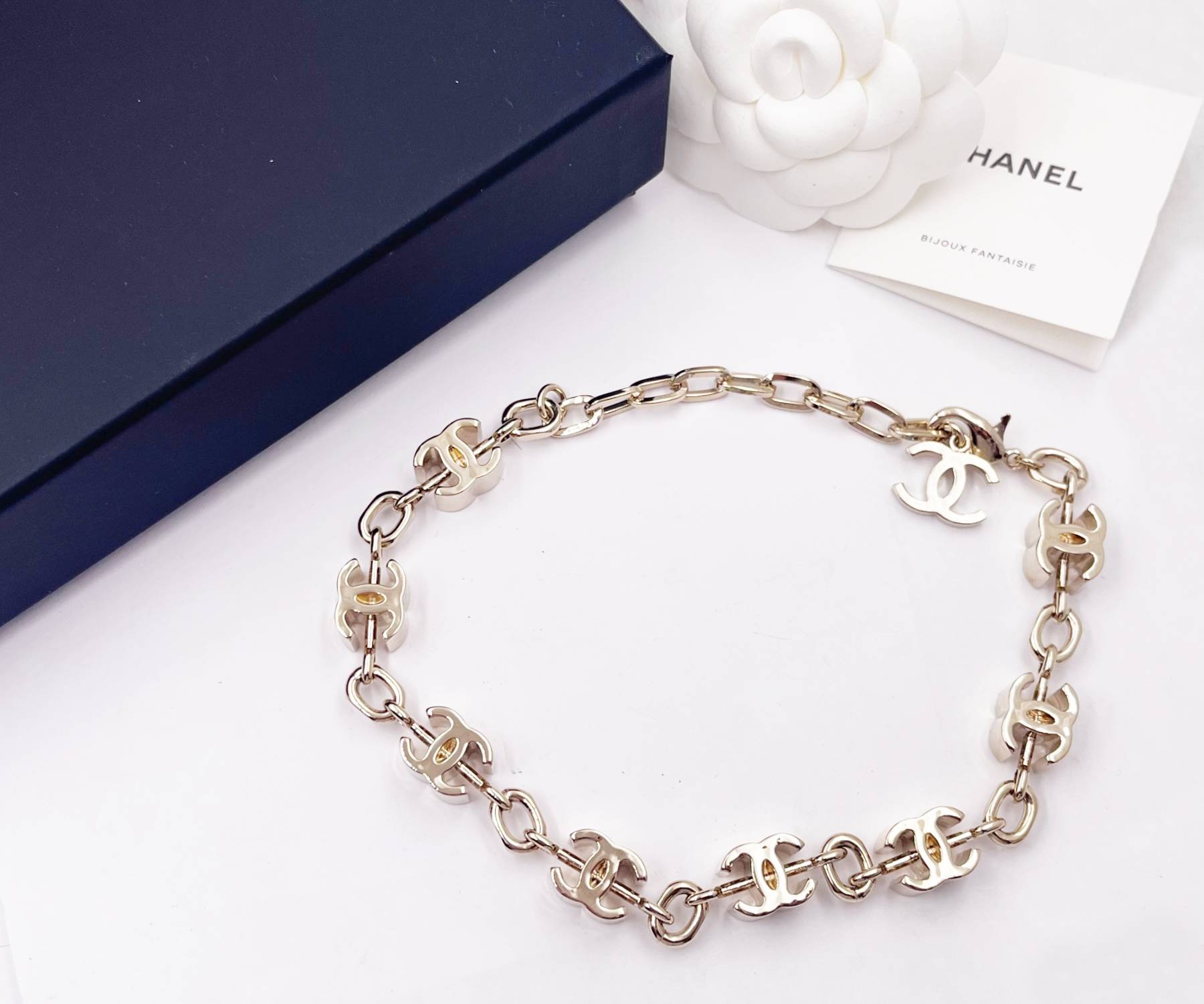 Chanel Brand New Light Gold Multi Textured CC Chain Choker Necklace - Image 2