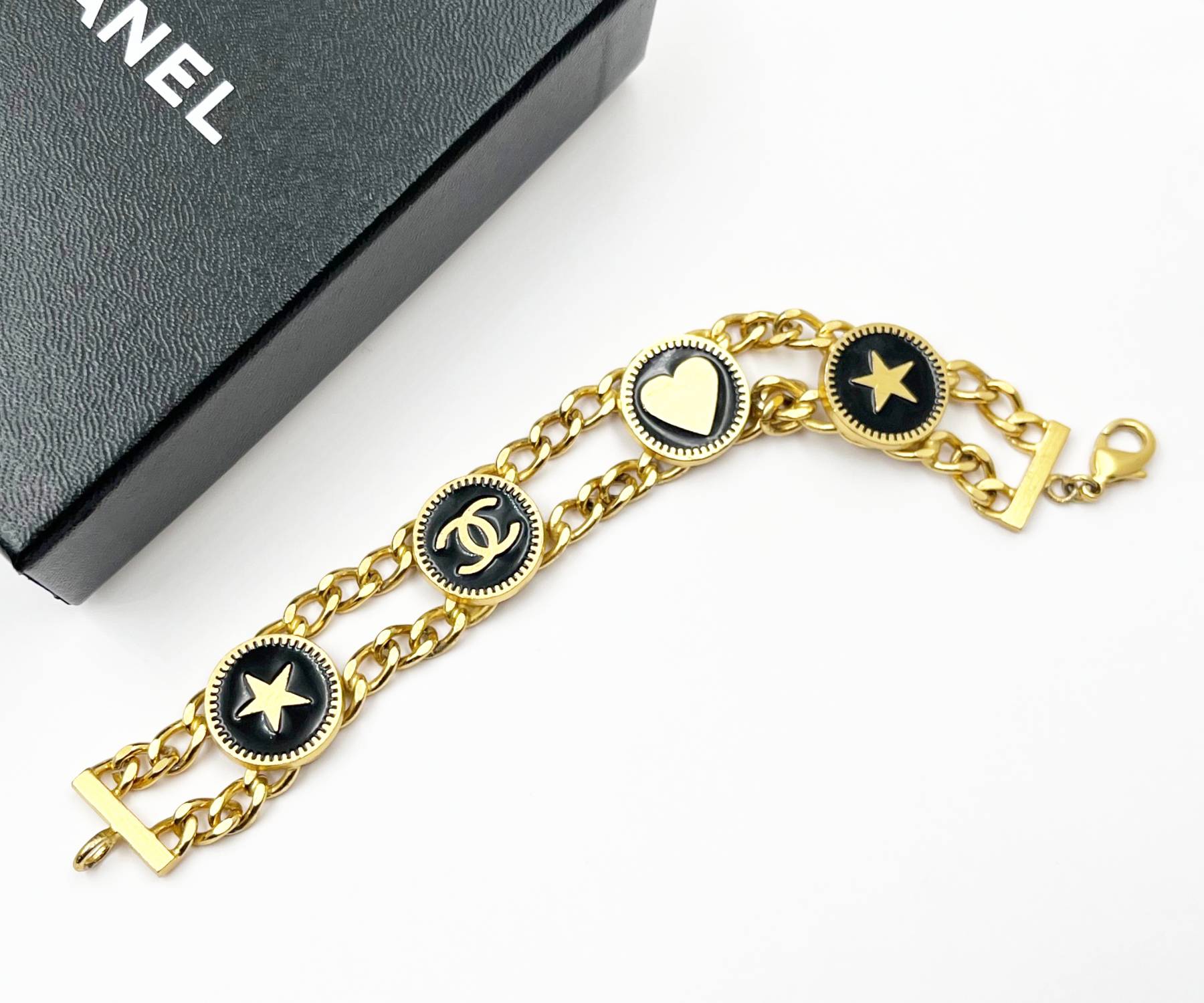 Chanel Vintage Gold Plated CC Heart Star Black Coin Bracelet - Image 2