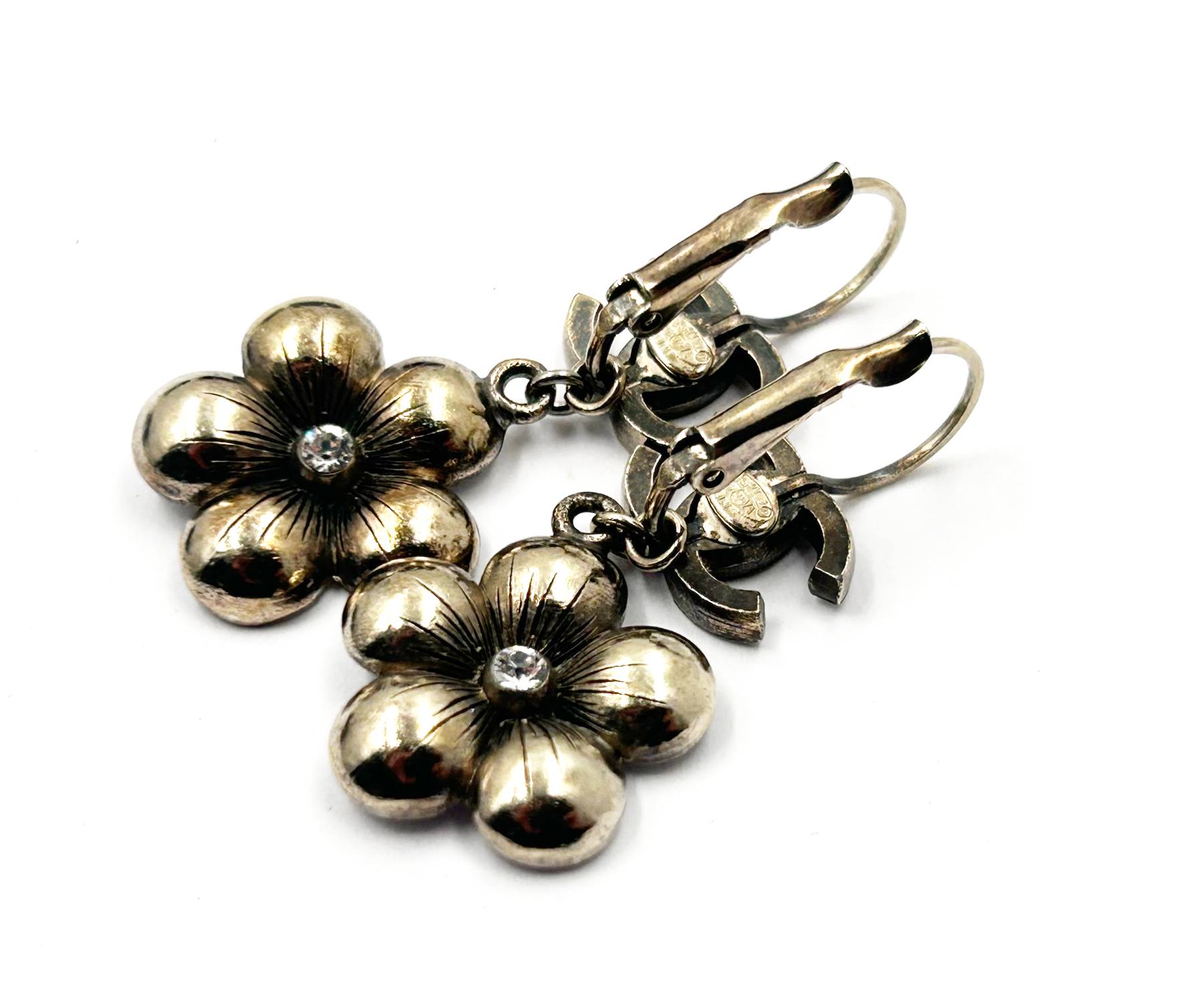 Chanel Gold CC Purple Flower Lever Back Piercing Earrings - Image 3