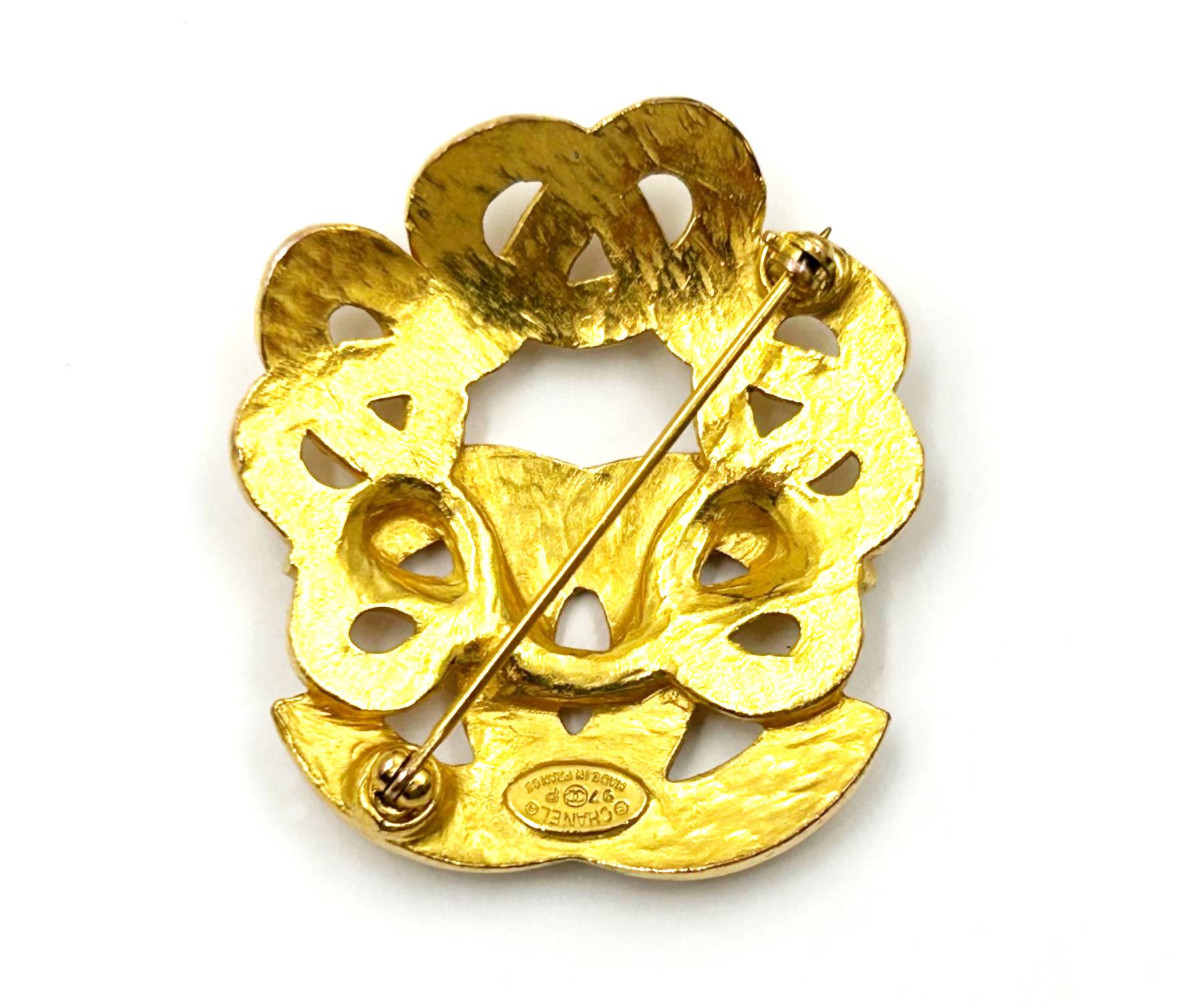 Chanel Vintage Gold Plated CC Twisted Small Brooch - Image 3