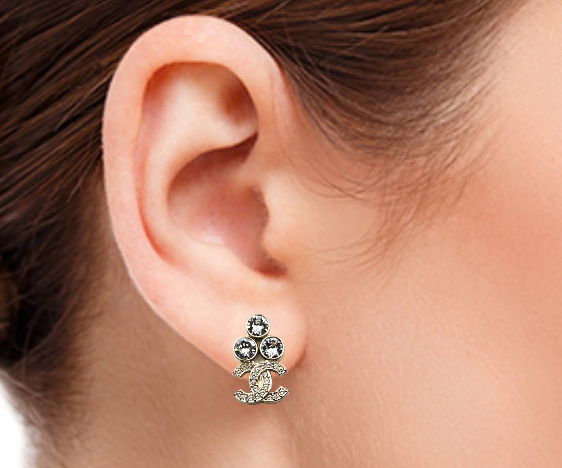 Chanel Brand New Gold 3 Round Crystal CC Small Piercing Earrings - Image 4