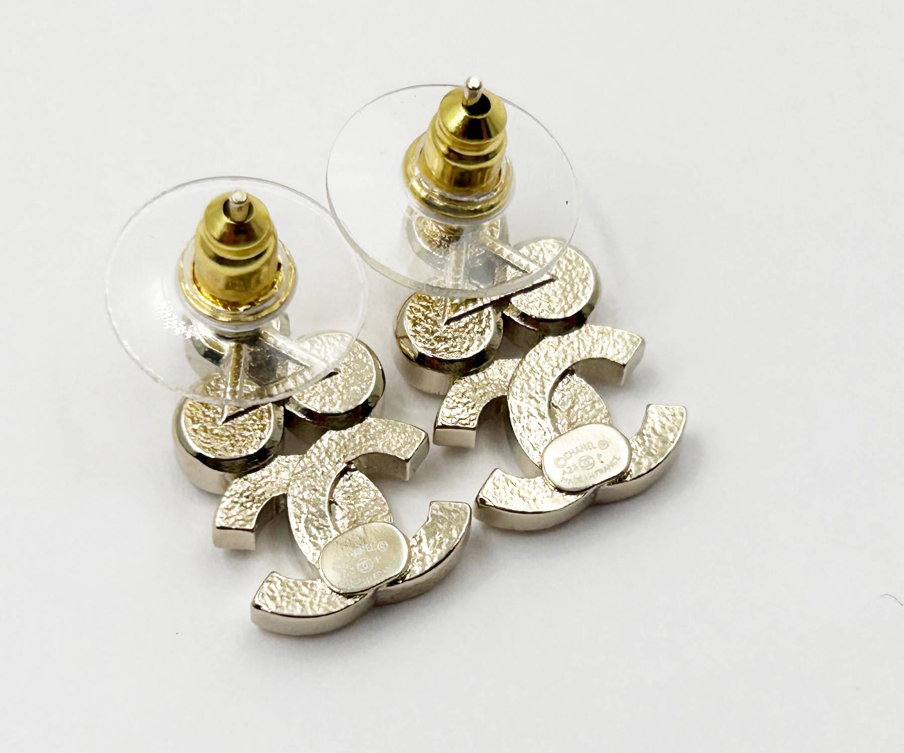 Chanel Brand New Gold 3 Round Crystal CC Small Piercing Earrings - Image 5