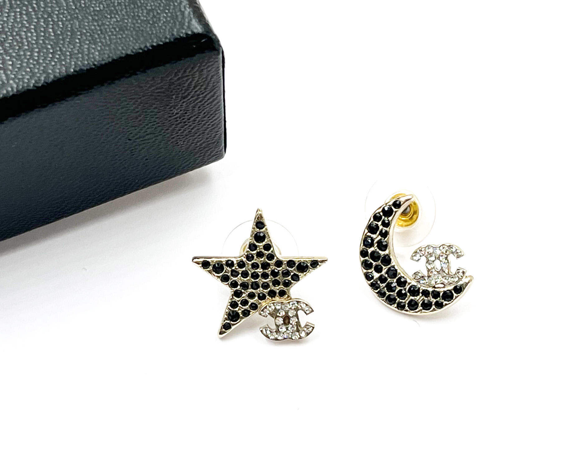 Chanel Super Rare Star Moon Black Crystal CC Small Piercing Earrings - Image 2