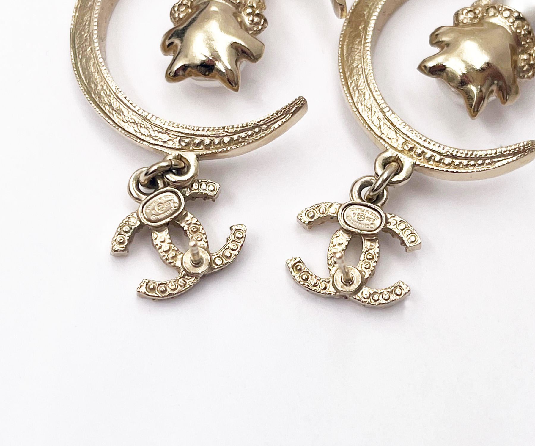 Chanel Super Rare Gold CC Moon Cat Star Dangle Piercing Earrings - Image 6