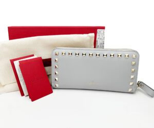 Valentino Gry Continental Rockstud Lg Zipped Wallet 2