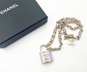 Lt Gd Cc Lavender Lock Chain Nk 2