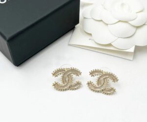 Gd Cc Beige Enamel Dots Piercin 2 Jpg