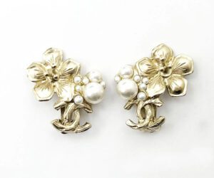 Gd Cc Flower Pearl Clip 1 Jpg