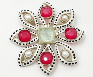 Gd Cc Wht Polka Dot Red Gem Pearl Lg Br 1 Jpg