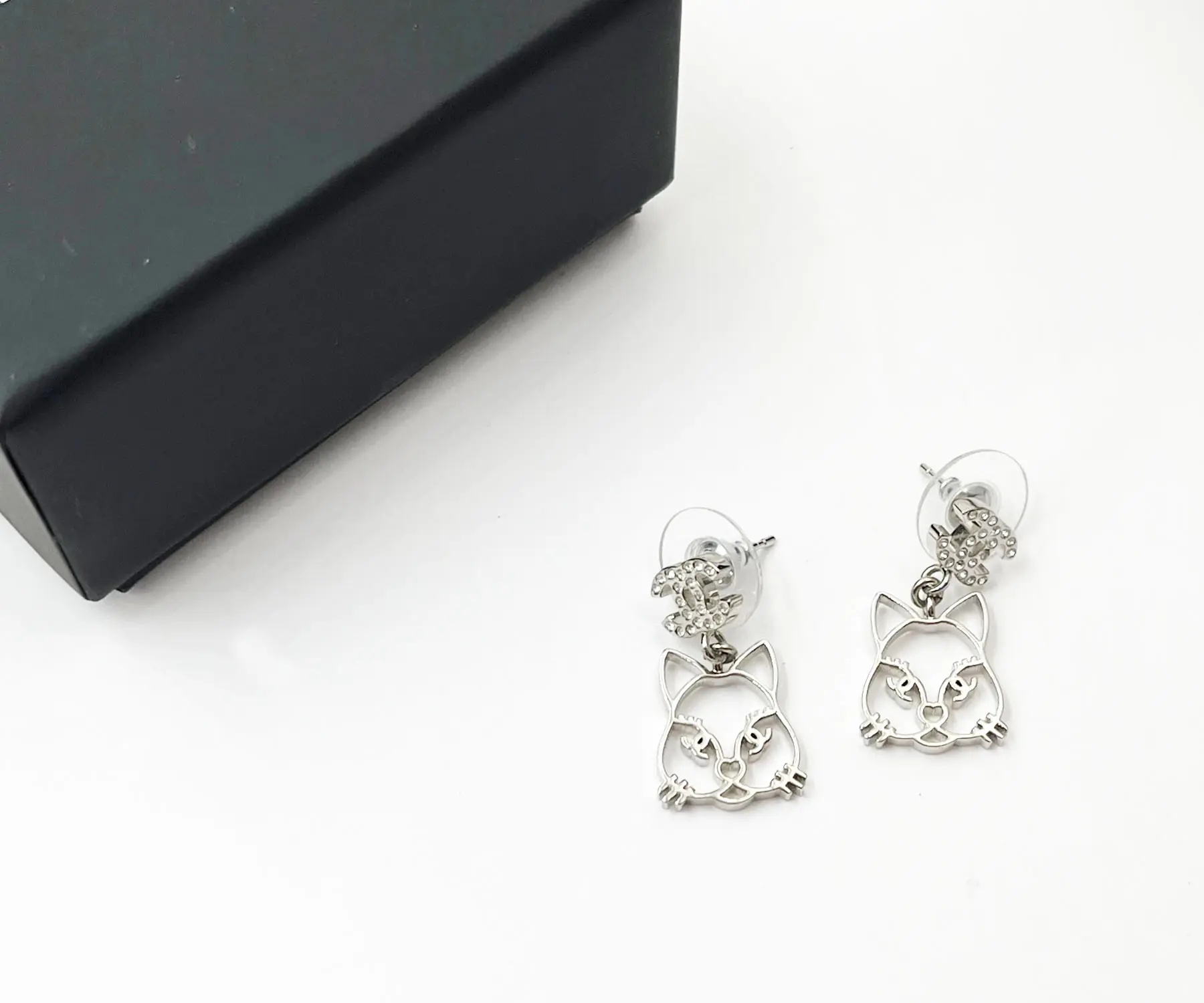 Sil Cc Crystal Rabbit Pierin 2 Jpg