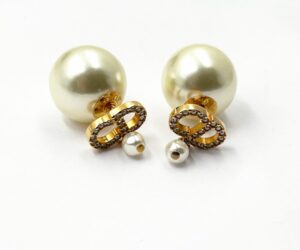 Dior Tribales Gd Cd Pearl Double Face Piercin 1