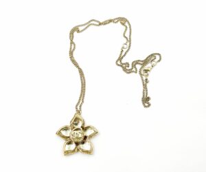 Gd Cc Crystal Flower Pendant Nk 1