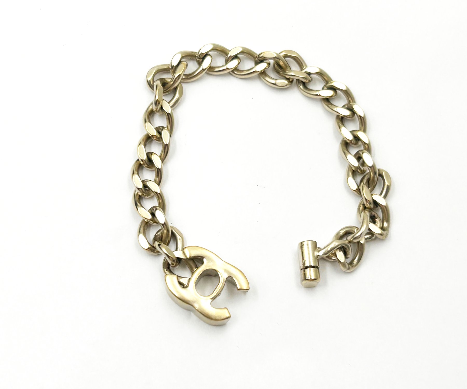 Gd Cc Sm Turnlock Chain Bl