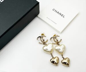 Gd Cc Pearl Heart Gd Heart Lg Dangling Piercin