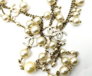 Gd Scratchy Cc Dangle Pearl Nk