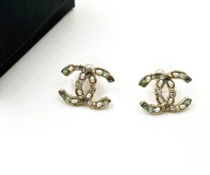 Gd Cc Seed Pearl Mint Crystal Piercin