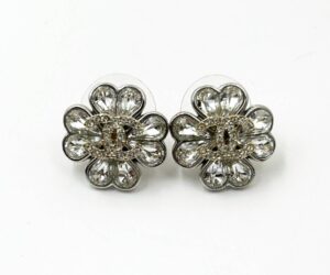 Gd Cc Sil Clover Pear Crystal Flower Piercin