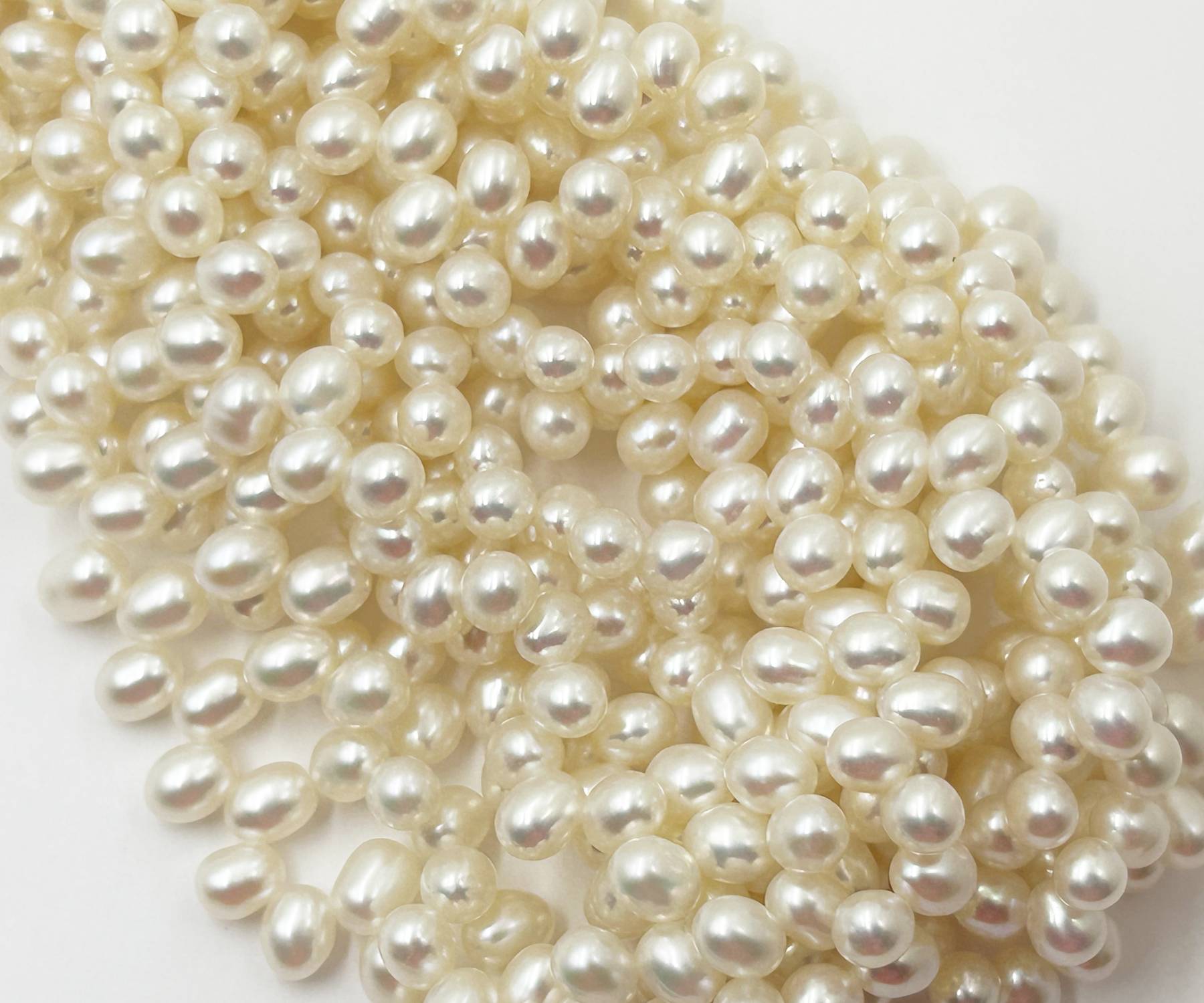 Tiff Vin 18k 8strands Choker