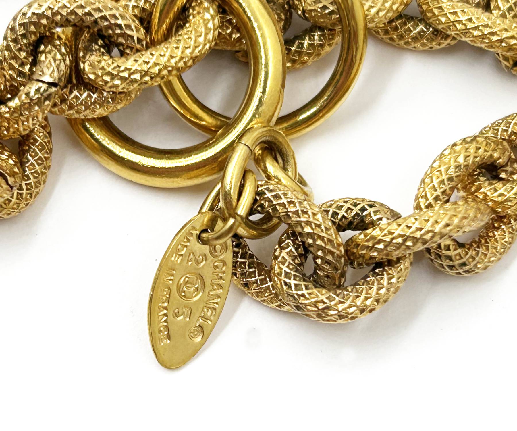 Vin Gp Cc Filigree Cross Blk Stone Lg Nk