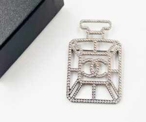 Sil Cc Iridescent Crystal Lg Bottle Br