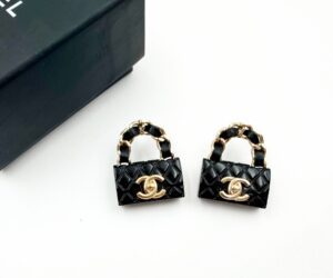 Gd Cc Blk Quilted Bag Piercin