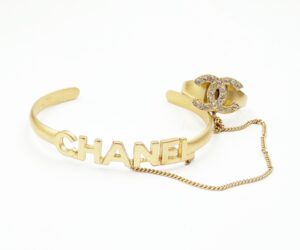 Vin Gd Cc Crystal Ring Chain Cuff