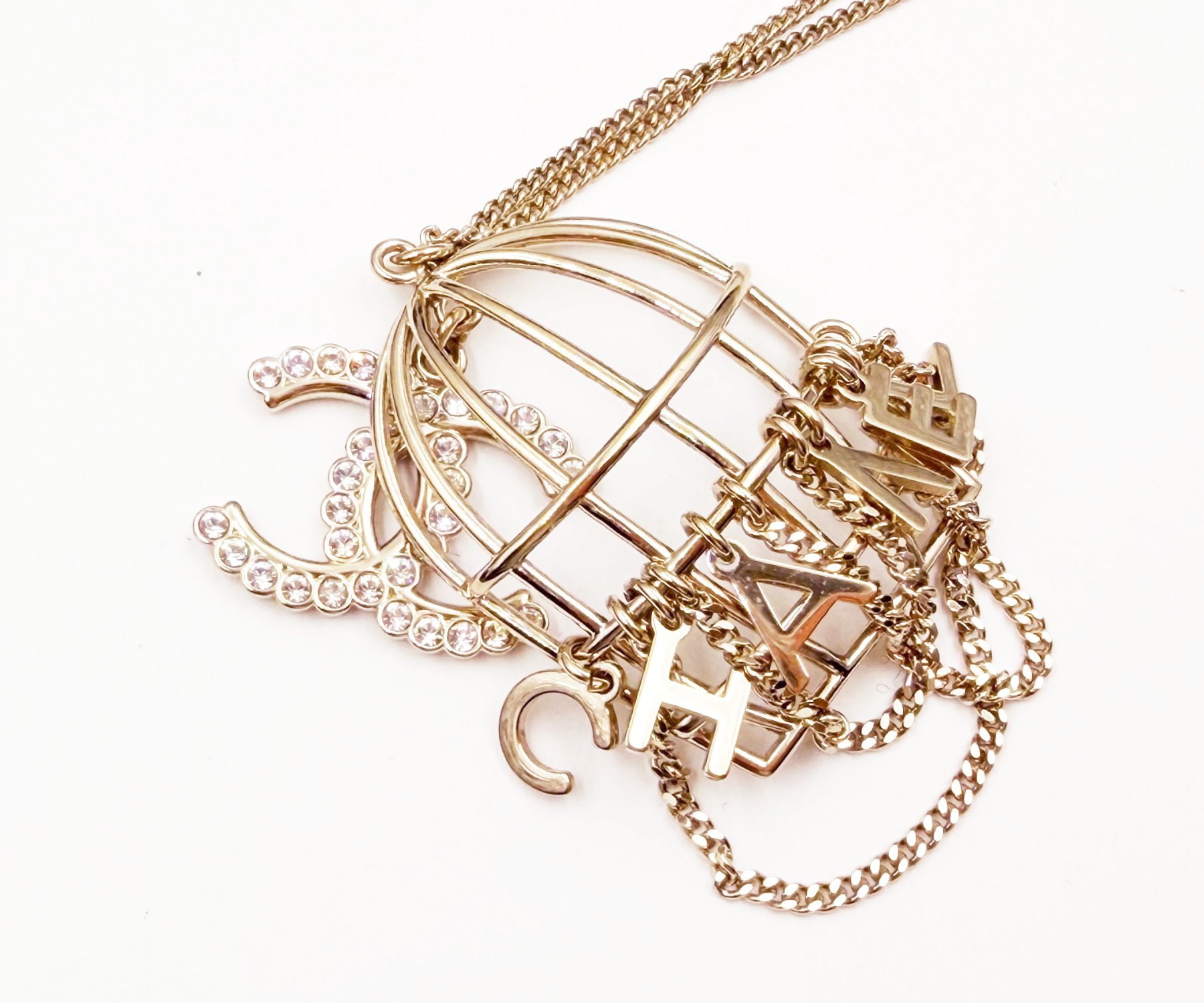 Gd Cc Letter Crystal Bird Cage Pendant Nk